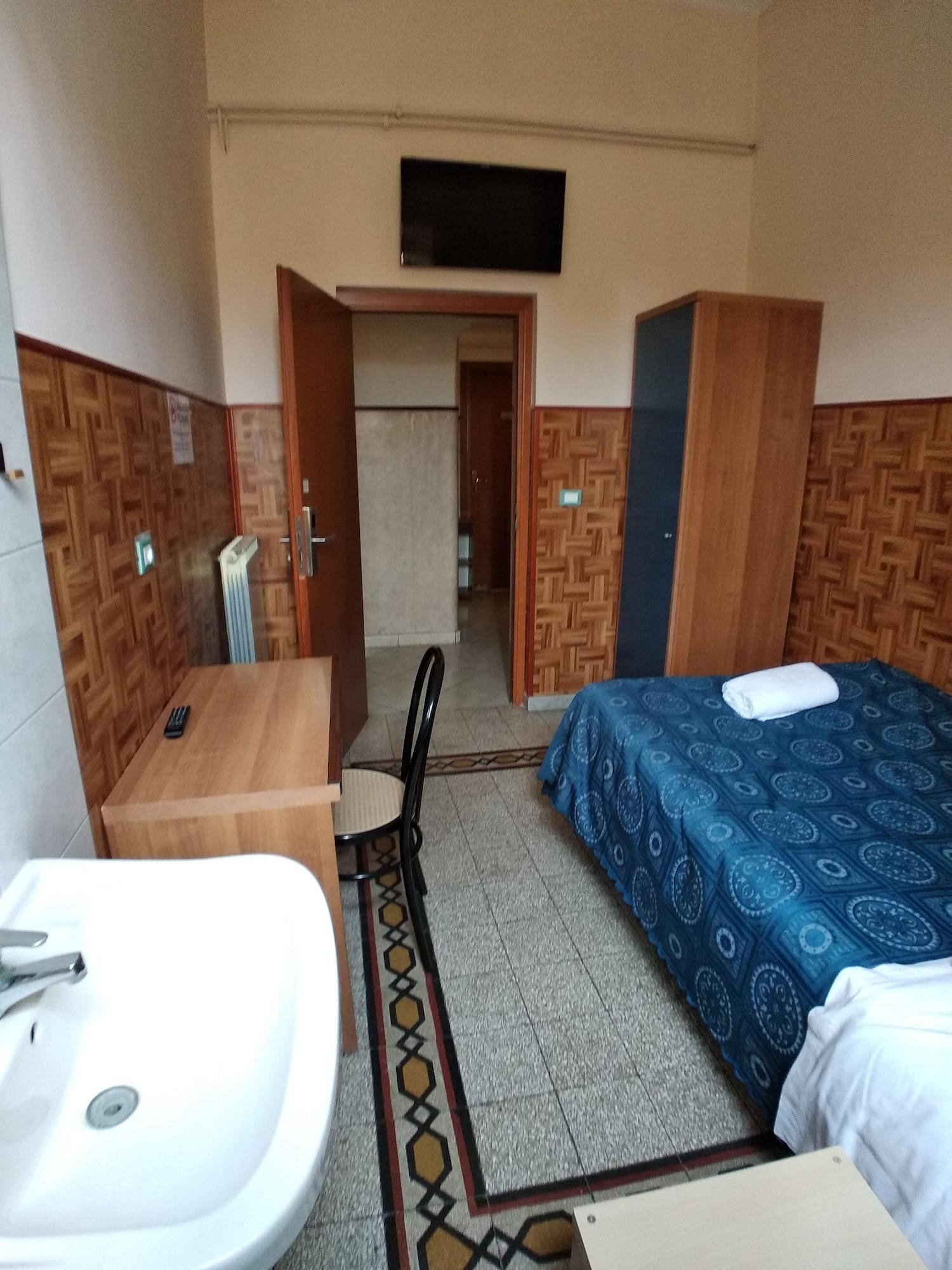 Cressy Hotel Rome Exterior photo