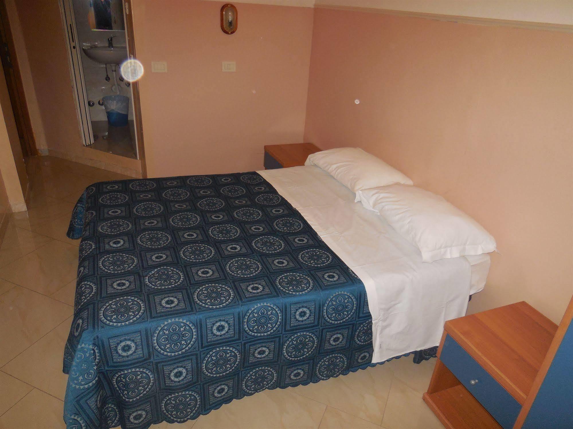 Cressy Hotel Rome Exterior photo